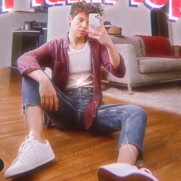 Shirt - Picture 5 of 5